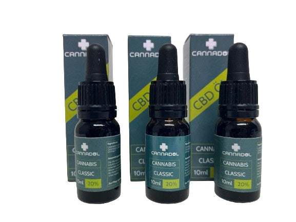 3x10ml bottles of Cannadol Classic CBD Öl 20% (2000mg) in UV-protected glass with pipette for dosage