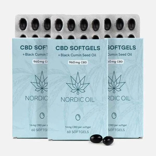 Pack of 3 Nordic Öl CBD Kapseln 960mg capsules with black seed oil and curcumin, gluten-free and lab-tested