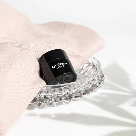 CBD Augencreme mit Hyaluronsäure – 20mg CBD, 10ml | Nordic Oil